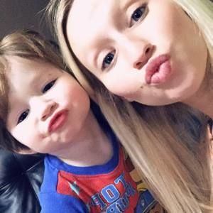 Meet your Posher, Amber